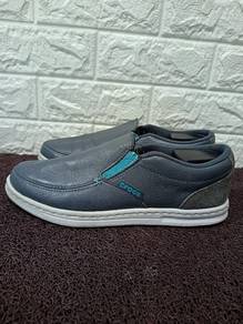Uk7 CROCS LoPro Slip On