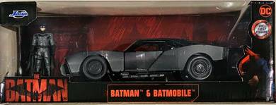 JADA 1/24 New 2022 Batmobile & Batman Figure