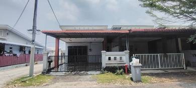 Terraced House For Sale in Jasin,MLK
