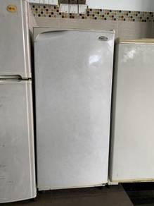 Refrigerator Fridge Sharp 1 door Peti Ais Sejuk