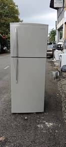Hitachi fridge refrigerator 2d peti sejuk peti ais