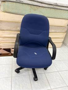 office chair boleh pusing. takboleh naikturun