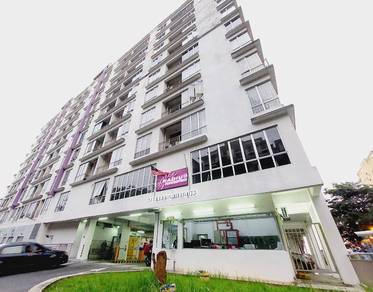 Apartment For Sale in Radius Residence