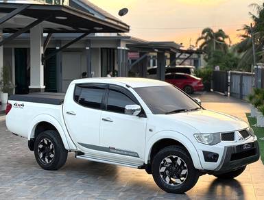 2013 Mitsubishi Triton VGT