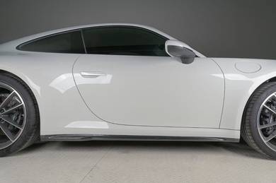 Porsche 911 992 19-23 Dry Carbon Side Skirt