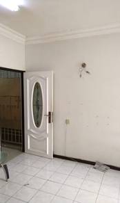 Apartment For Sale in Mutiara Heights