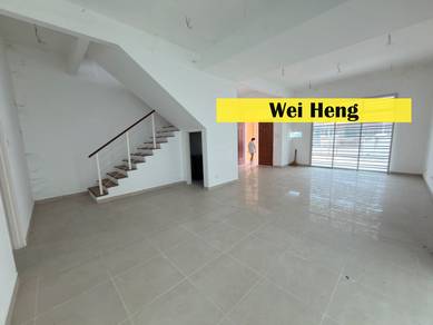 Semi-Detached House For Sale in Balik Pulau,PNG