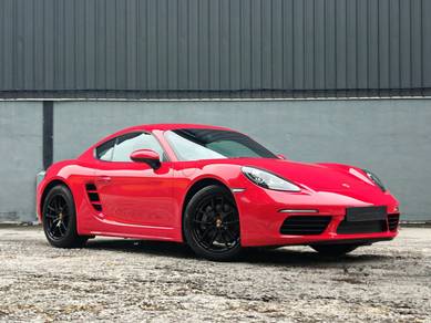 Porsche 718 CAYMAN in Petaling Jaya, SGR