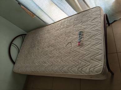 Single bed set 