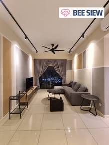 Condominium For Rent in Novus Condominium