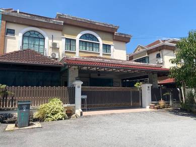 Semi-Detached House For Sale in Mantin,NSN