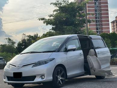 Toyota Estima in Serdang, KUL