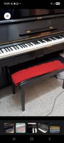 Yamaha Upright 2 Pedal Piano 