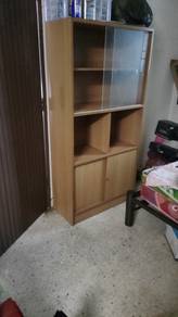Cabinet Buku / Book Cabinet