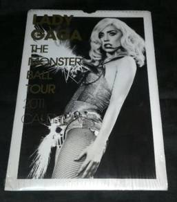 LADY GAGA -  THE MONSTER BALL TOUR 2011 Calendar