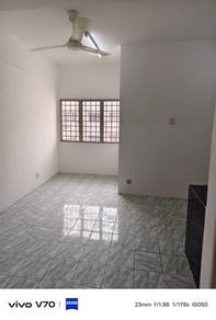 Apartment For Sale in Selesa i-Resort Apartment (Pangsapuri Damai Mewah A)