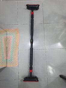 door way pull up bar