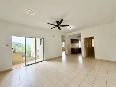 Apartment For Sale in Kasuarina Apartment