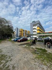 Flat For Sale in Jalan Tenggiri