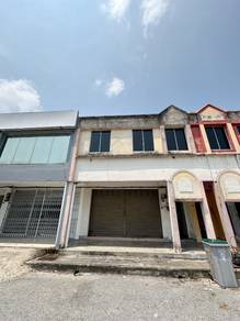 Shop lot For Rent in Cheng,MLK