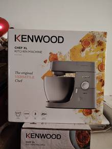 Kenwood Chef XL Kitchen Machine