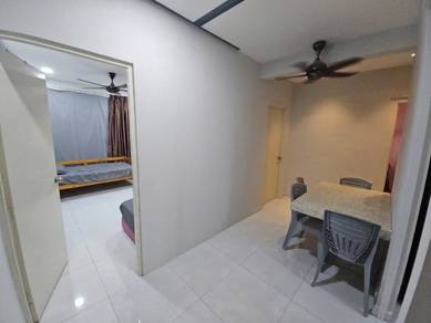 Condominium For Rent in The Rise Collection 2