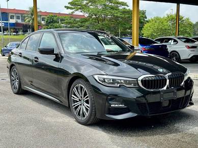 BMW 320i 20i M SPORT in Johor Bahru, JHR