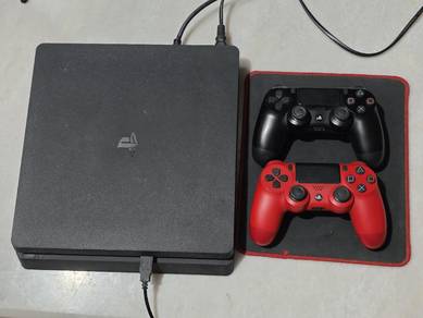PS4 Slim 500GB (2 Controller Red & Black + 9 Game 