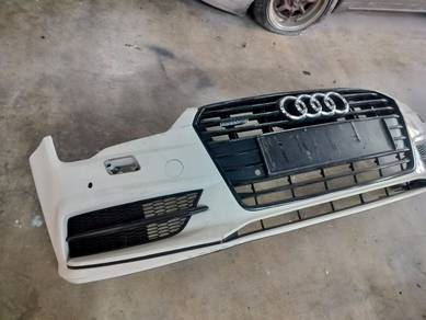 Audi bumber A4