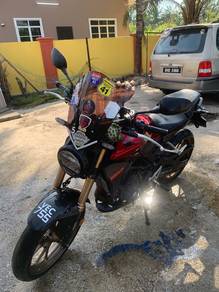 Honda CB250R