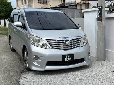 Toyota Alphard 240G in Puncak Alam, SGR