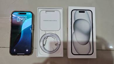 Apple iPhone 15 Black 128GB Malaysia Set
