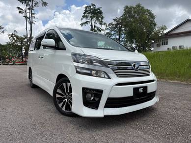2014 Toyota Vellfire Z GOLDEN EYES