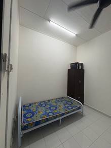 Room in Gelang Patah, JHR