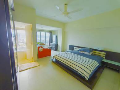 Condominium For Sale in Sea View Tower @ Harbour Place