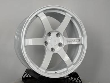 NEW 18 Forged TE37 White Rim Civic Type R FL5 FK8