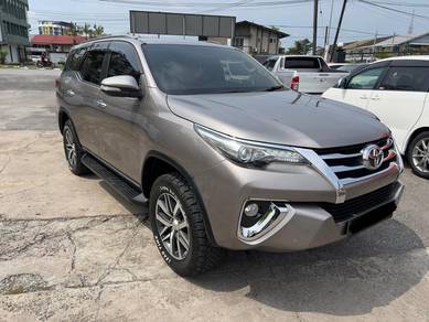 Toyota Fortuner SRZ in Kuching, SWK