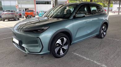 2025 Proton eMas 7 7 MAX