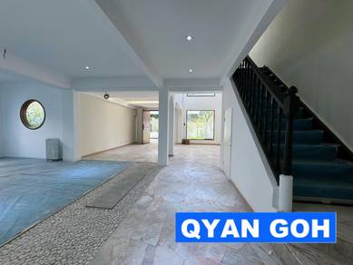 Semi-Detached House For Sale in Gelugor,PNG