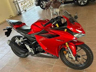 Honda CBR150R