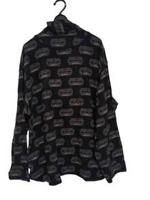 137.GU x UNDERCOVER Razor Blade Pattern Long Sleev