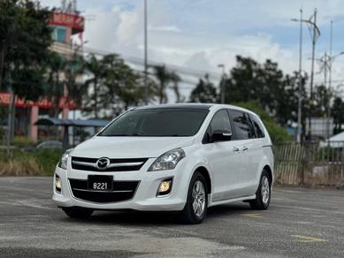 2011 Mazda 8
