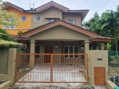 Semi-Detached House For Sale in Rawang,SGR