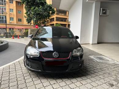 Volkswagen Golf FSI in Old Klang Road, KUL