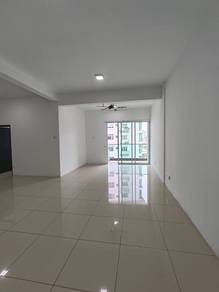 Condominium For Sale in Mahkota Garden