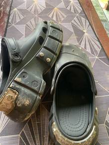 balenciaga X crocs