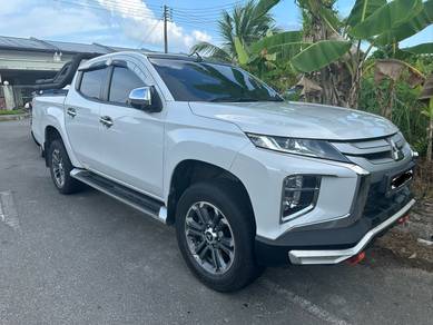 Mitsubishi Triton VGT PREMIUM in Kota Samarahan, SWK