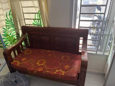sofa set only used 6months