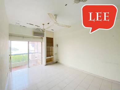 Condominium For Sale in The Reef