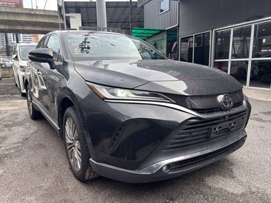 Toyota Harrier Z in City Centre, KUL